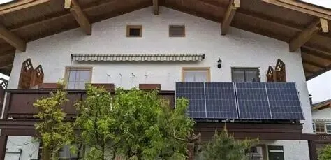 Balcony solar system overview